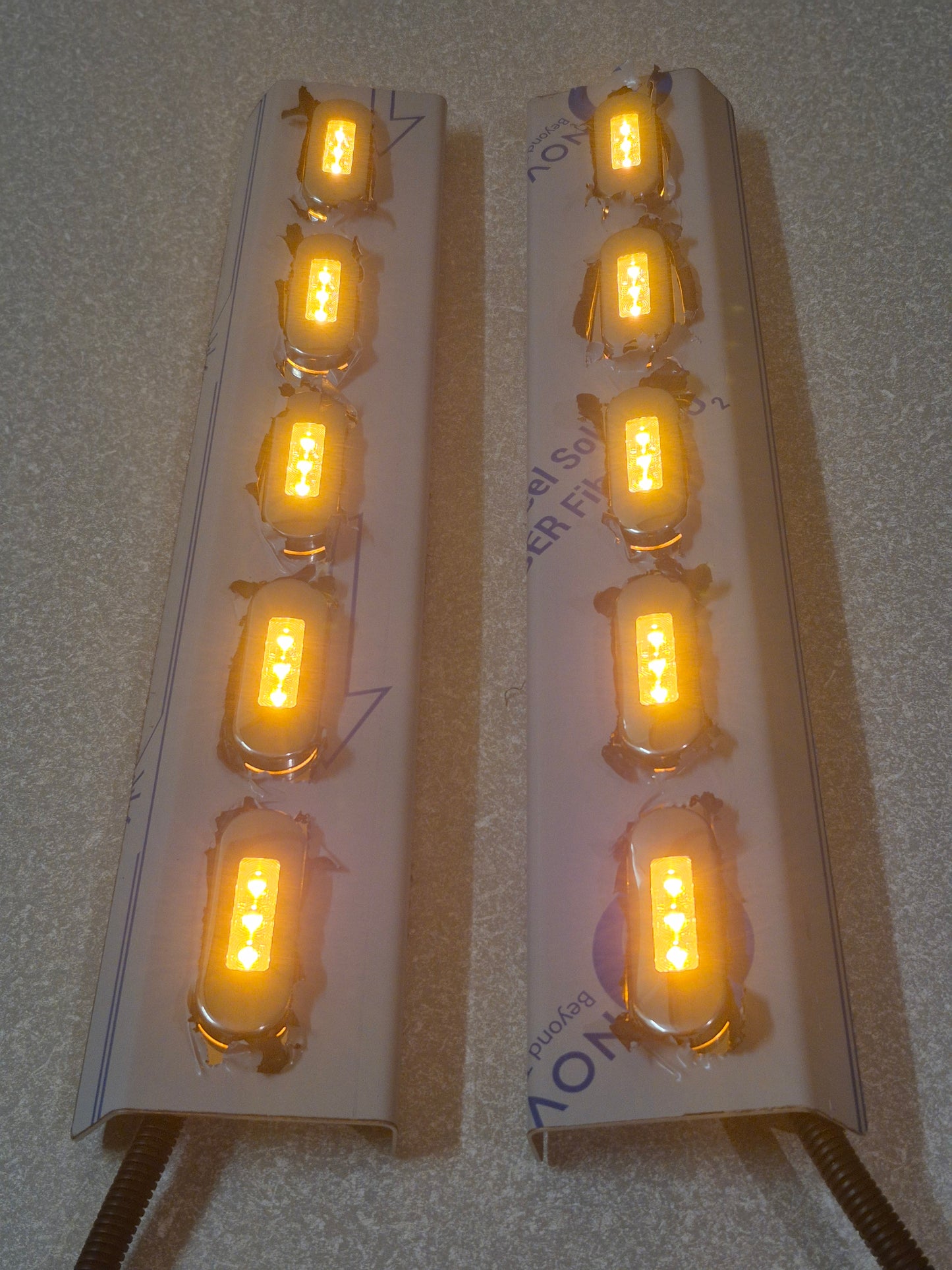 Air Cleaner Stainless - Front Facing - 5x Straight Oval Lights to suit Kenworth