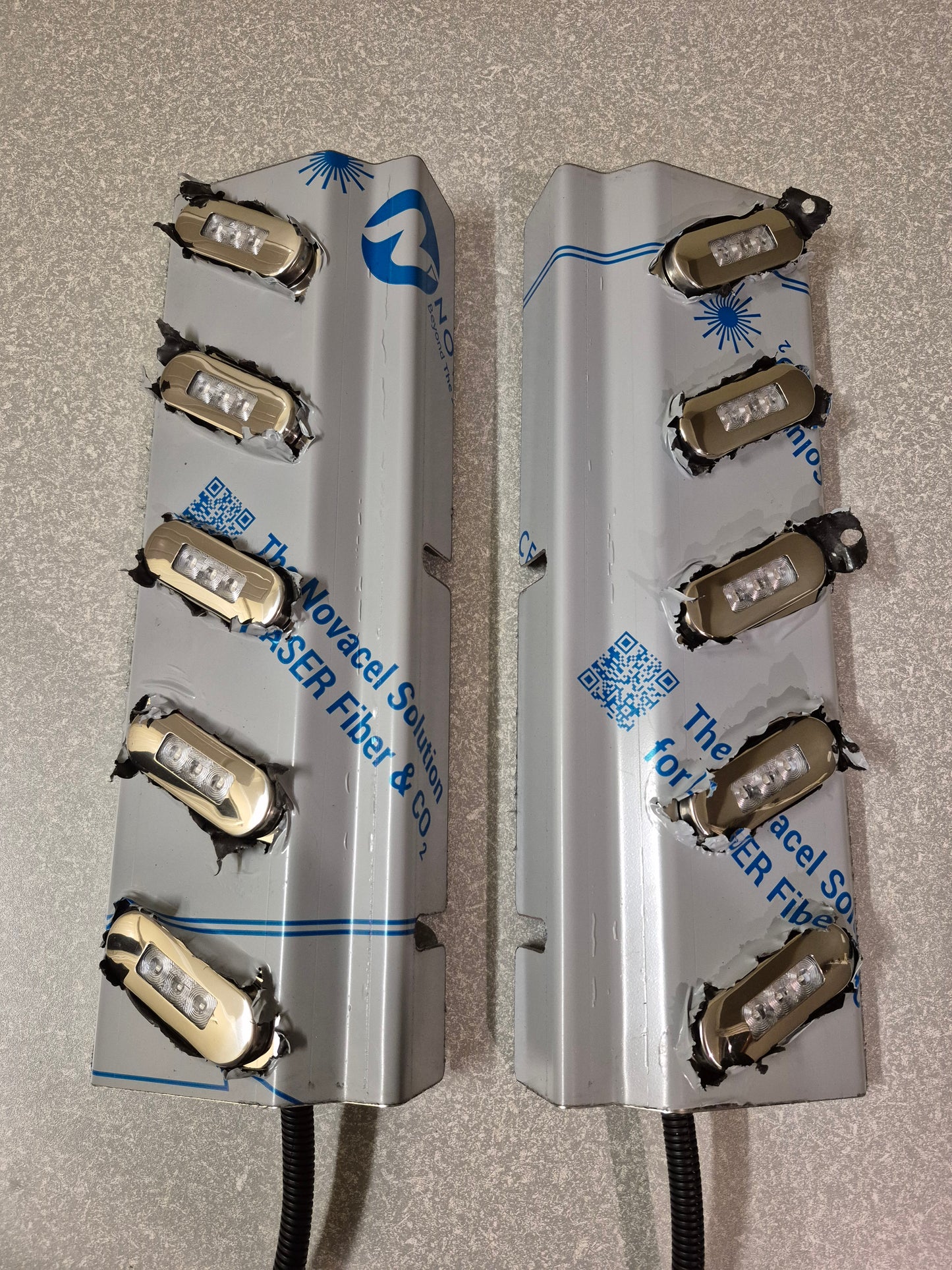Air Cleaner Stainless - Rear Facing - 5x C/R 30 Degree Lights to suit Kenworth
