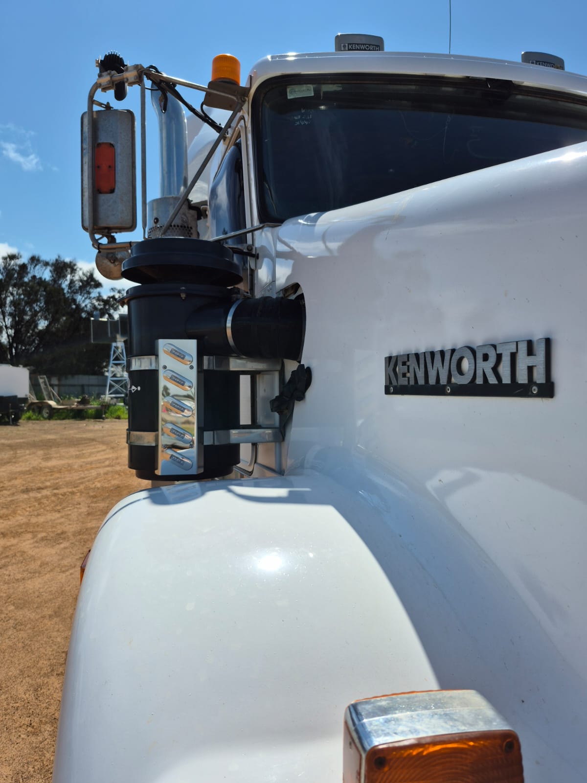 Air Cleaner Stainless - 5x 30 Degree Oval Lights to suit Kenworth