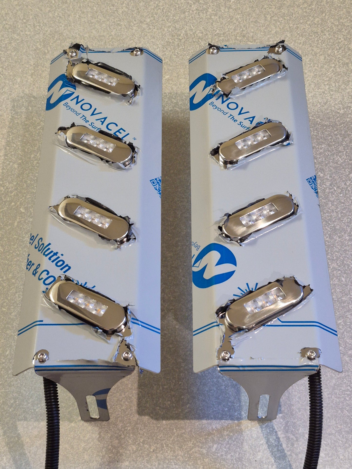 Mirror Stainless - 4x 30 Degree Oval Lights to suit Kenworth, Mack & Western Star
