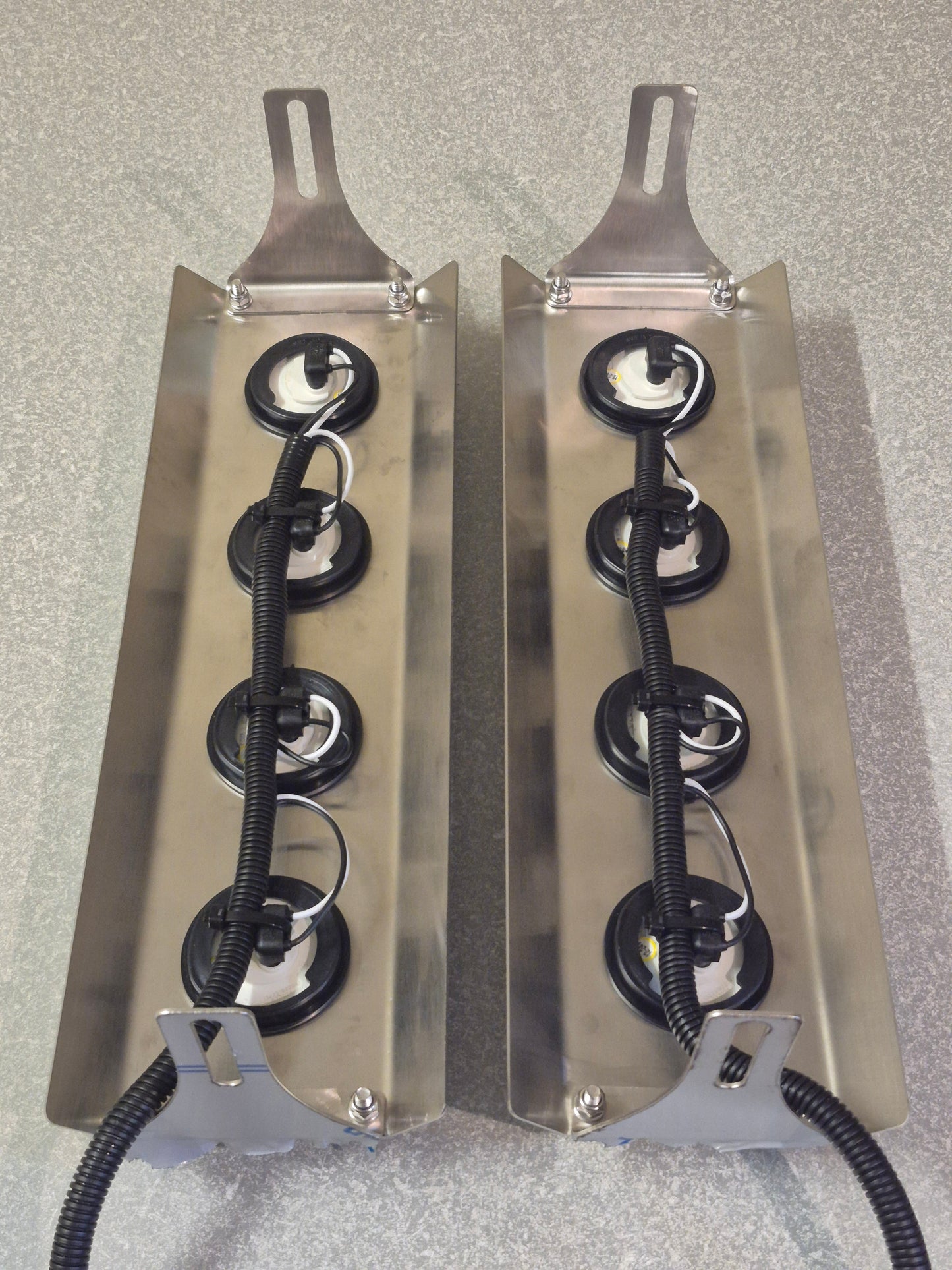 Mirror Stainless - 4x A/A 2" Grommet Lights to suit Kenworth, Mack & Western Star